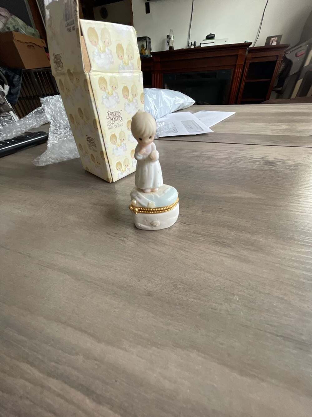 Precious Moments Pearl Color Of Love June Keepsake Trinket Box Figurine